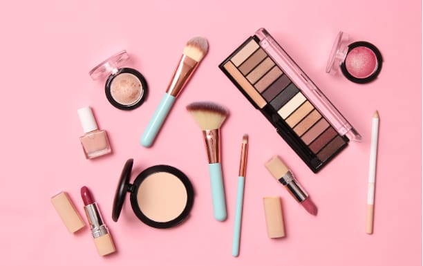 MoCRA Compliance for European Cosmetic Brands: Your Guide to Entering the U.S. Market